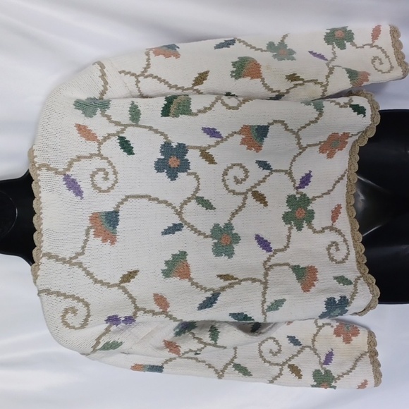 VINTAGE CARDIGAN SWEATER, KNIT FLORAL TRIM, VINE DETAILS; DISTINCTIONS, PTP-20" - Picture 3 of 4